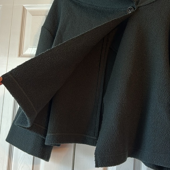 Lafayette 148 Cropped Asymmetrical Button-Front Wool Jacket Forest Green sz S - Picture 8 of 13